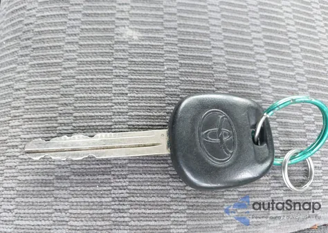 2005 Toyota Camry Le V6 from USA, damaged, VIN 4T1BF30K05U620286